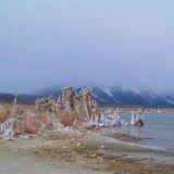 Mono Lake, Nevada. Sama järvi on Pink Floydin Wish you were here -levyn kannessa