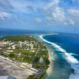 Kwajalein, Marshall Islands. Maailman suurin koralliatolli. Vain 300km Bikini ja Rongelap -atolleilta joilla USA räjäytti yli 60 atomipommia