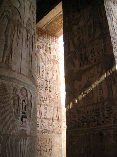 Tammikuu 2005, Medinet Habu