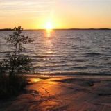 Auringonlaskun tunnelmaa