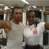 Jonne and Lenda in Gym-1