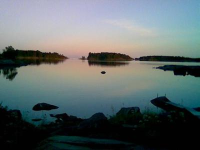 Mökillä, Pellingin saaristossa, kesällä 2005