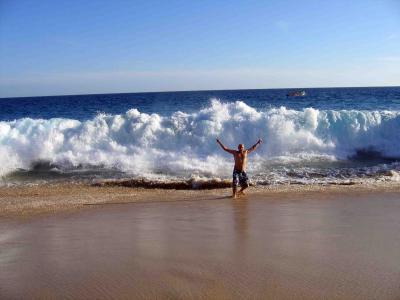 Baja California, finisterra, suomalainen mies kohtaa meksikolaisen aallon