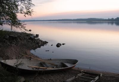 Saimaa tänä aamuna joskus helkkarin aikasin.