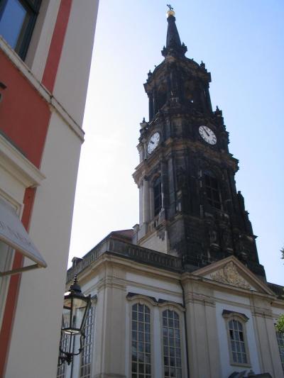 Dresden, joku pommitettu kirkko..uudelleen rakennettuna :)