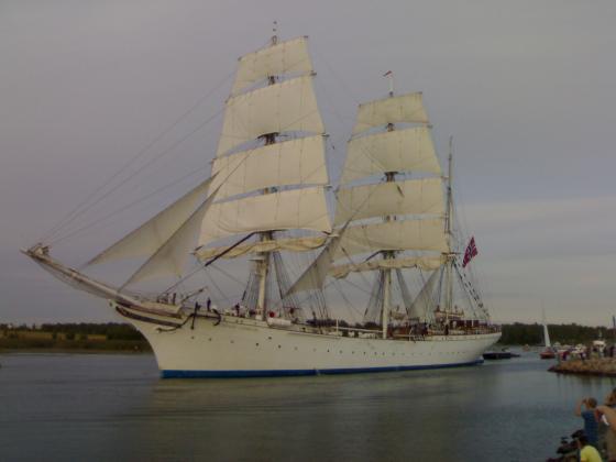 Statsraad Lehmkuhlilla on laivan nimi