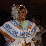 Traditional Panamanian Dancer (beautiful chica)