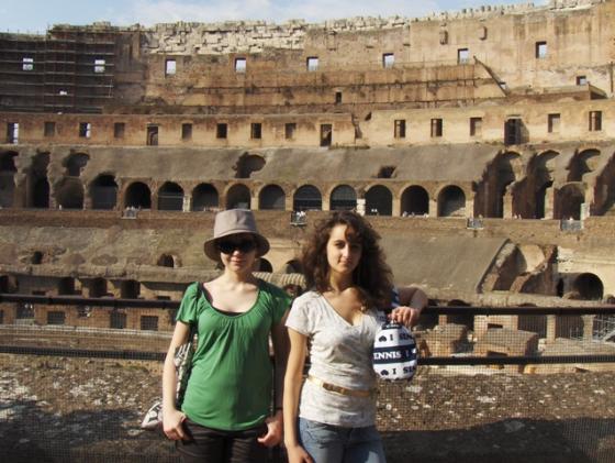 Minä ja Maija Colosseumilla :)
