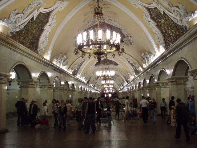 Komsomolskayan metroasema