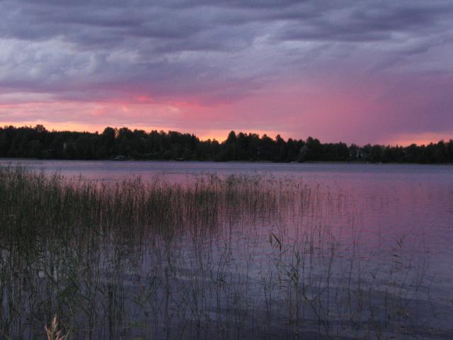 Auringon lasku Pielisellä