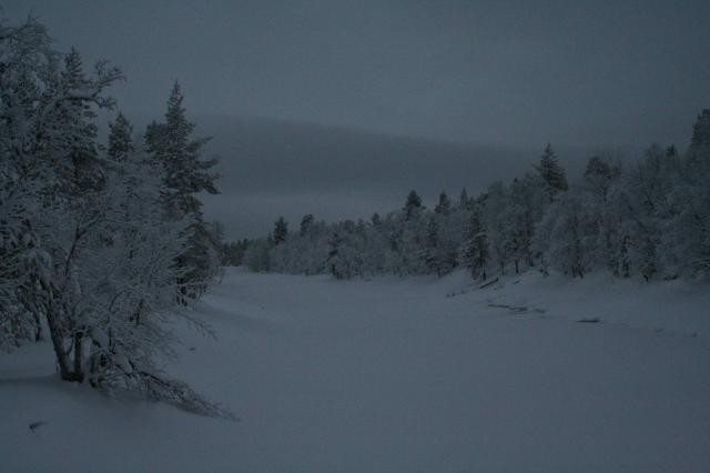 sama maisema kuin yhdessä ruska kuvassa (suunilleen)