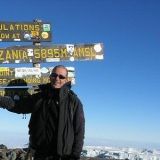 5.895 metrissä Uhuru Peak Africa. Kaksi kymmenestä saavutti huipun.