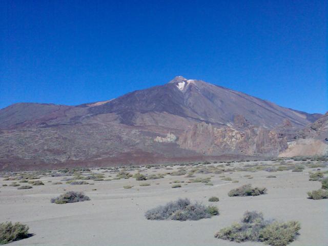 epsanjan korkein vuori,Teide 3718m..