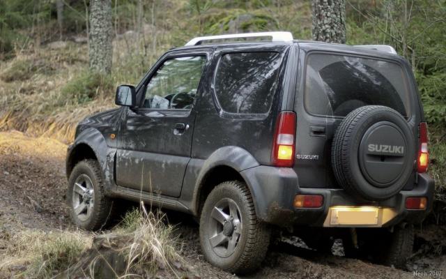 Suzuki Jimny 1.3 JLX  -07