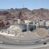 Hoover Dam, Arizonan ja Nevadan rajalla