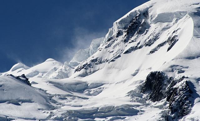 huipulla tuulee - Mount Blanc massiivi