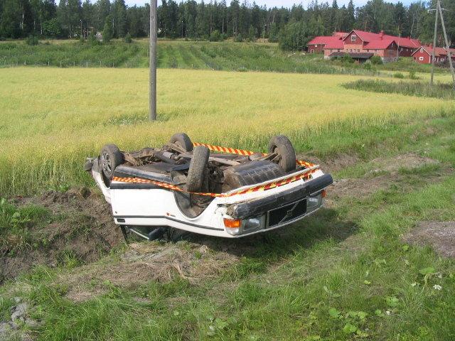 Sinne kuolin ja synnyin uudestaan..vahvempana kuin koskaan!