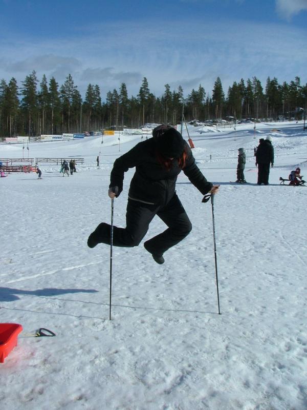 ... ja juoksen ilmassa, koska olen niin taitava. Parra 21.3.09.