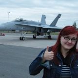 Vain pilotit silmiltä ja Top Gunin tunnusmusiikki puuttuu... Minä & F18 Hornet Kauhavan Lentäjien Juhannuksessa 2009