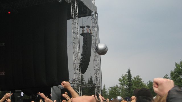 Sonisphere-pallot olivat mukava lisä ! =)