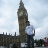 Big Ben London, Small Jani from Helsinki.. kamera itselaukausulla maasta :)