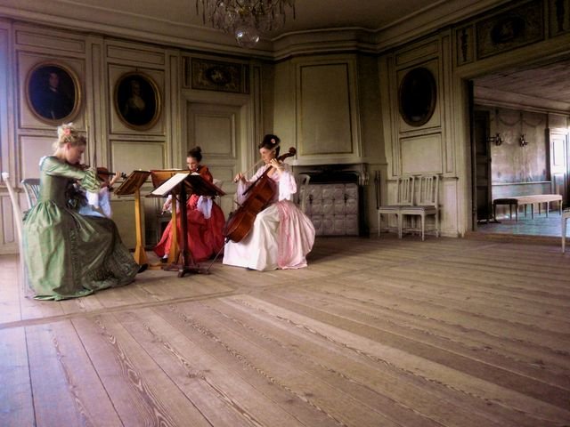 1700 -luvun musiikkia aidosti, kvartetti vain meille kahdelle! Luksusta!