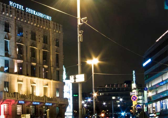 Seurahuone ja Brasserie Le Havre sijaitsevat aivan Helsingin ytimessä, rautatieaseman vieressä.