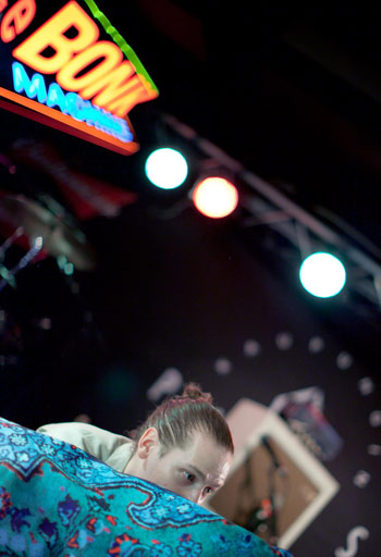 Super Janne esiintyi myös Cityn Kaupungin Paras -bileissä ja 25-vuotisjuhlissa Le Bonkissa syksyllä 2011.