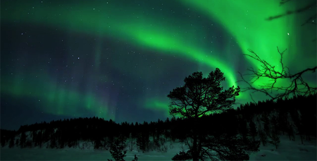 Aurora Borealis in Finnish Lapland -video kuvattiin still-kuvilla järjestelmäkameroilla.