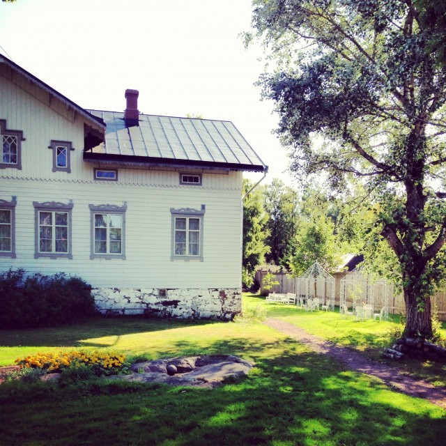 Majoituimme ihastuttavassa Kvarnbo Gästhemissä, entisöidyssä 1880-luvun upeassa rakennuksessa!