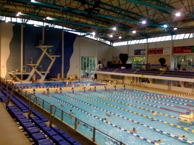 Mäkelänrinteen uintikeskus on Stadin paras uimahalli.