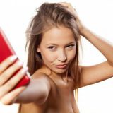 Instagram hölläsi ehtojaan alastomuuden suhteen