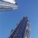 JW Marriot Marquis Dubai - maailman korkeimman hotellin 2 tornia kohoavat 355,35 metrin korkeuteen.