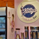 Kitty's Milkshake Bar: pirtelöitä 50-luvun tyyliin