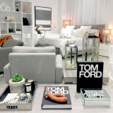 TEATIAMO on top of Tom Ford in Gallery by Formato
