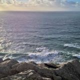 Tyynen mielen sain hiljan Capo da Rocassa, Euroopan läntisimmässä paikassa ikiaiaisia Atlantin aaltoja katsoessani
