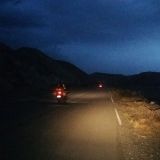 Vuoristossa yöllä ajaminen on vaarallista