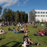 Suosittu kesän päätösjuhla Herttoniemi Block Party bailataan lauantaina