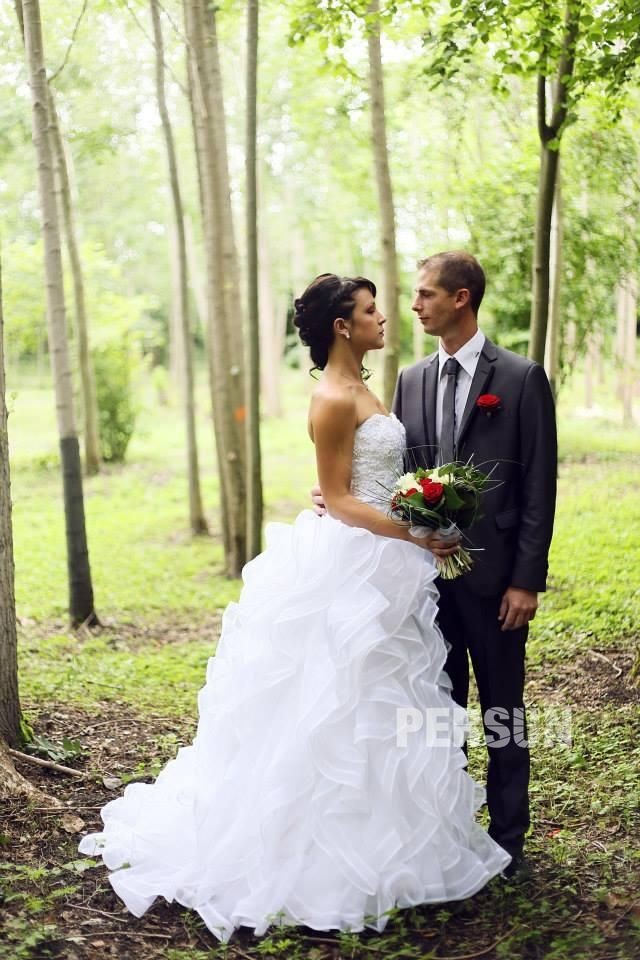 robe de mariée princesse à jupe volanté
