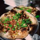 Maailman parhaiden pizzojen kisan kolmonen tulee Suomesta! – Ravintola Fat Lizard palkintopallille pizzaleipureiden MM-kilpailussa