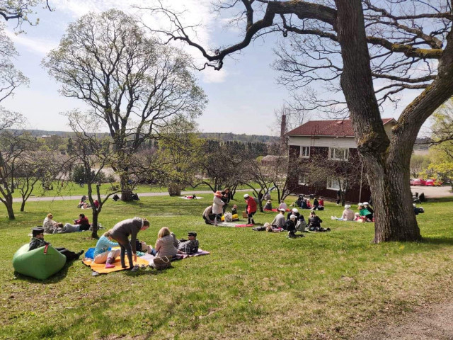 Vappu 2021: Ravintoloiden vappukassit kotiin tai piknikille