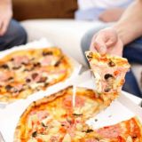 Pizzamaestro vinkkaa: Tee aina tämä noutopizzalle - ja makuelämys on taattu!