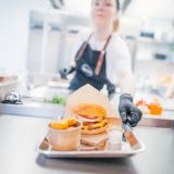 “Hiton hyvää vegaanista ruokaa” myyvä Bun2Bun toi markkinoille ällistyttävän uutuuden - ensimmäinen laatuaan Suomessa!