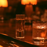 Legendaarinen Pub 99 sulki ovensa - uusi korttelibaari kunnioittaa klassikkobaarin muistoa