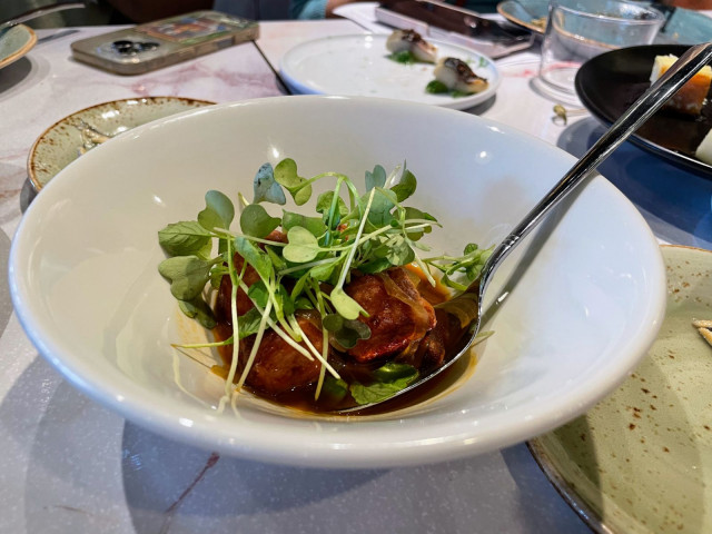 Chorizo-makkaraa ja siideria a´la Wine & Tapas.