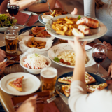 Legendaarinen kampanja palaa ennätysvahvana: Pian SYÖdään ja JUOdaan!