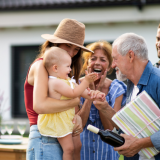 Boomerang-sukupolvi: aikuiset lapset palaavat kotiin – eikä se ole häpeä