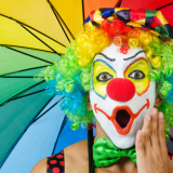 Miksi ihmiset pelkäävät pellejä?