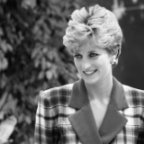 8-vuotias australialaispoika väittää olevansa prinsessa Dianan jälleensyntymä – “Sireenit tulivat, enkä ollut enää prinsessa”