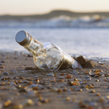 Ensimmäisen maailmansodan sotilaiden pulloposti löytyi rantahiekasta Australiassa